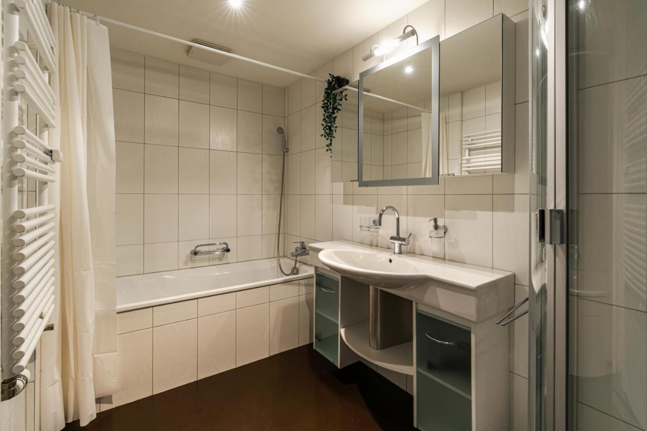Old Town Apt In The Heart Of Thun With Garden Eksteriør billede